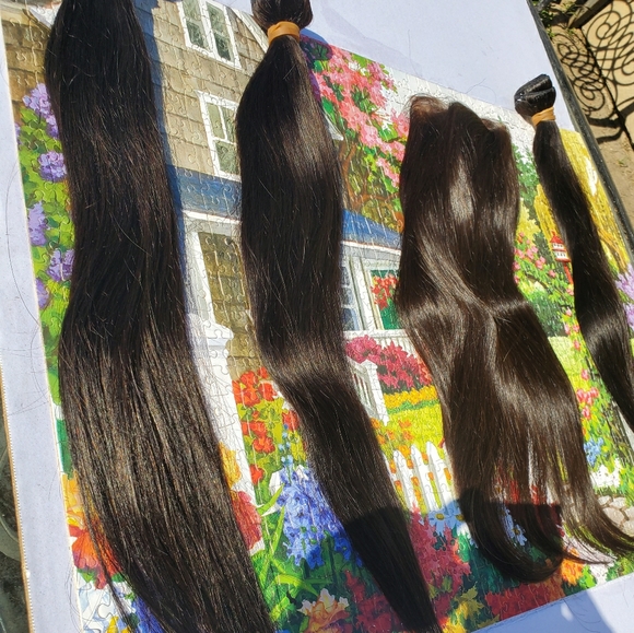 Hair - Picture 1 of 1